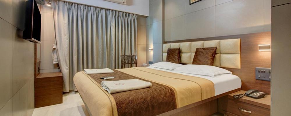 Hotel Leela Kalyān Exteriér fotografie